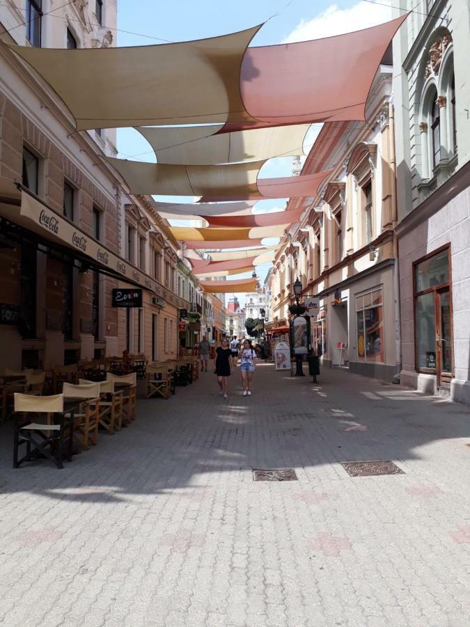 Sunny City Center Peçuy Dış mekan fotoğraf